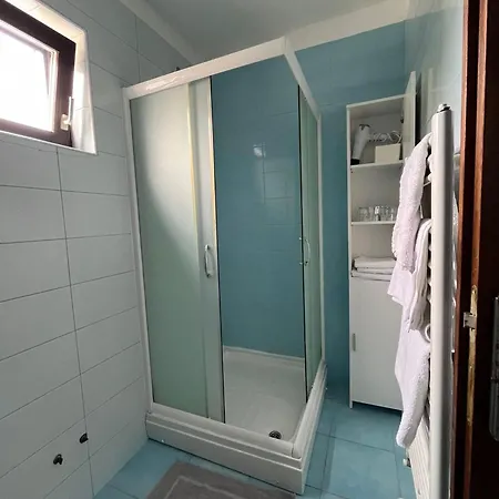 Otel Ana 3*