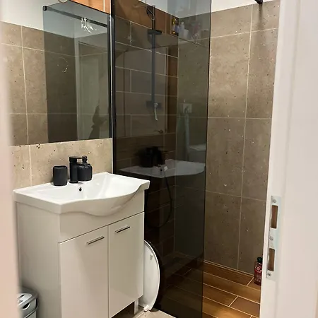 Otel Ana 3*